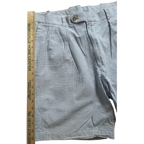 Peter Millar | Mens Blue & White Seersucker Shorts with Front Pleats 8" Inseam - Picture 8 of 9